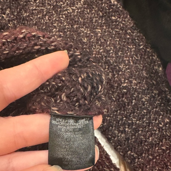 Sanctuary Women's ombré Maroon oversized Cable Knit Sweater - Picture 4 of 6